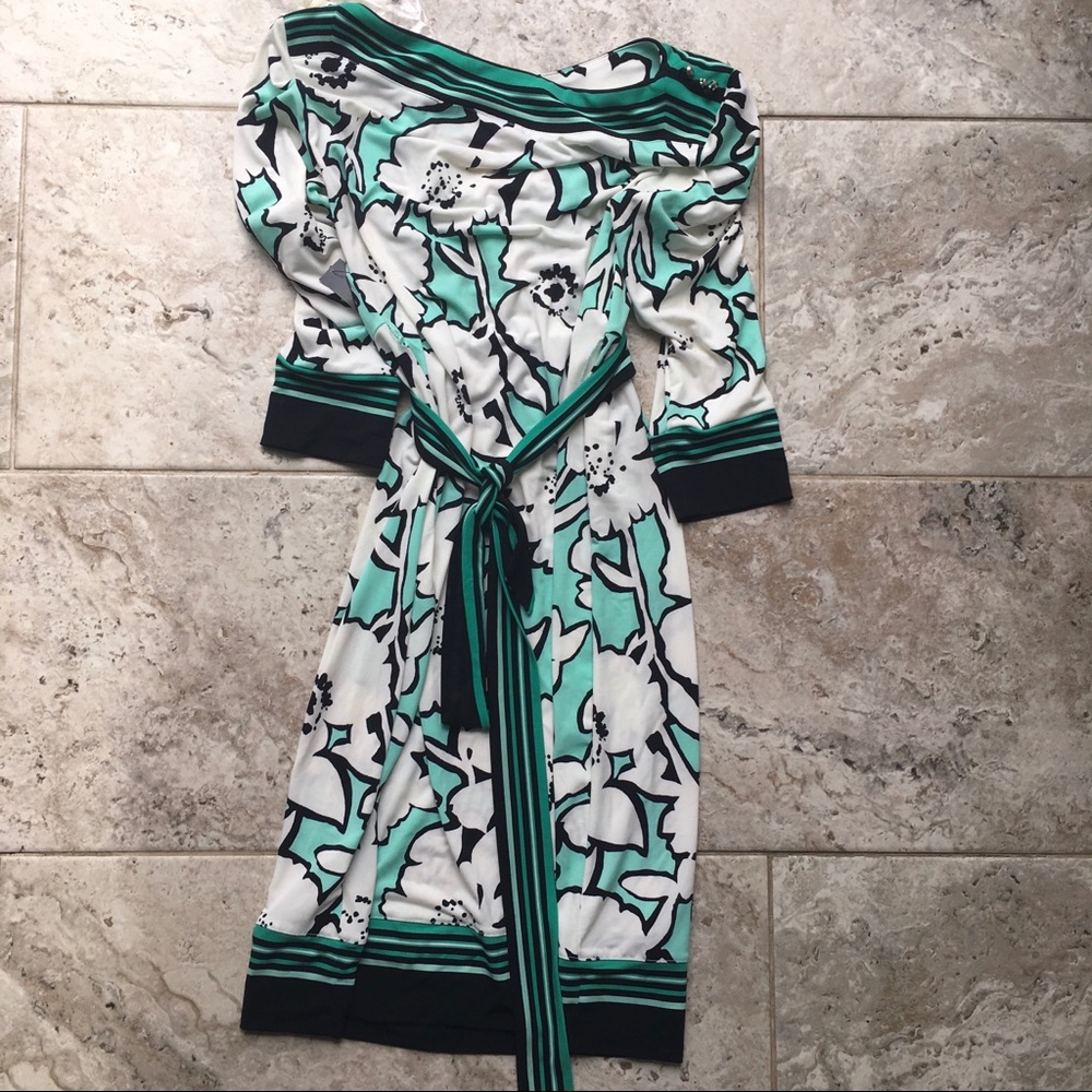NWT pattern dress - Picture 4 of 5